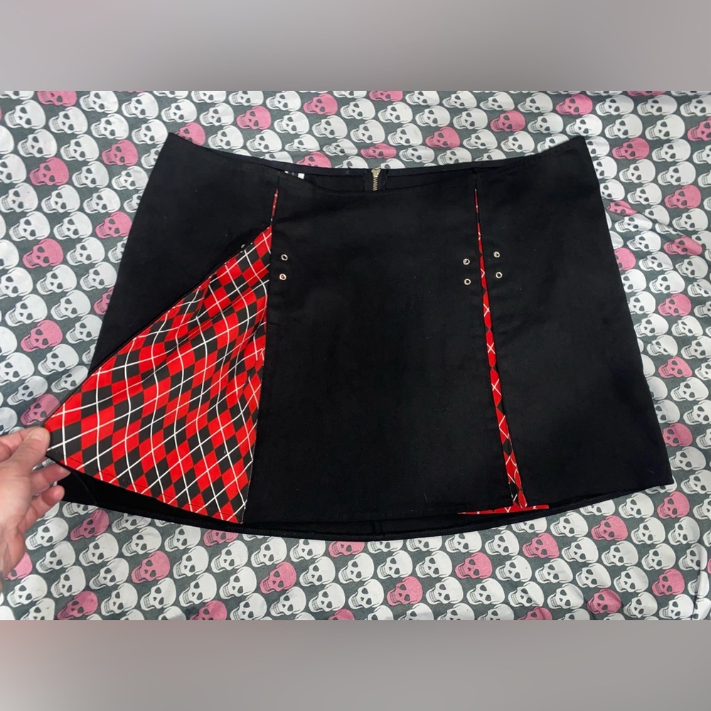 HOT TOPIC PLEATED/PLAID SKIRT BY SUPER LOW FAT